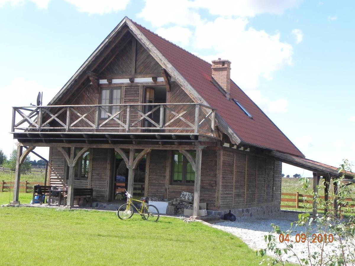 Dom Nad Jeziorem Lakorz Exterior photo