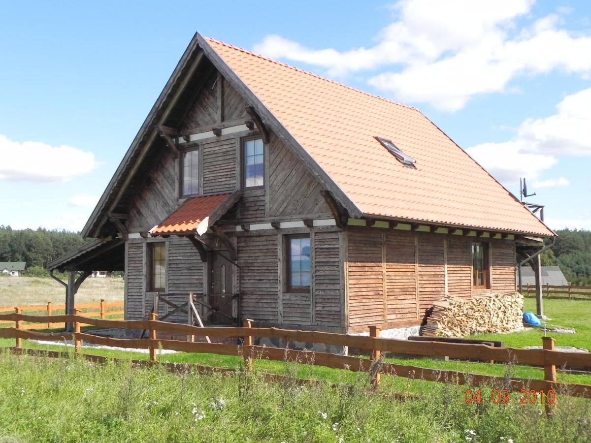 Dom Nad Jeziorem Lakorz Exterior photo